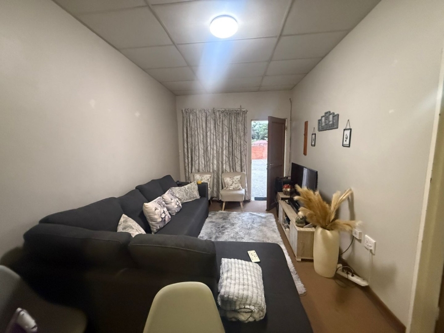 1 Bedroom Property for Sale in Willows Free State